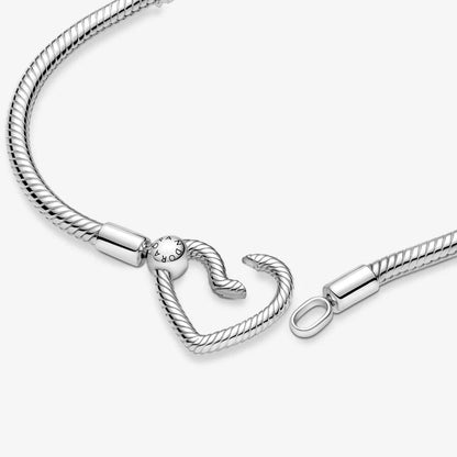 Heart Closure Snake Chain Bracelet