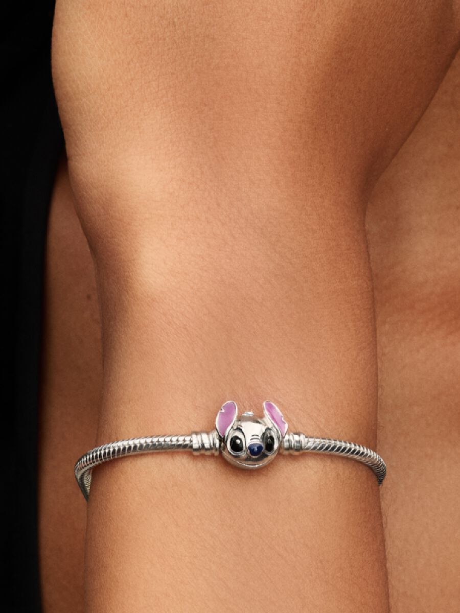 Disney Stitch Snake Chain Bracelet
Sterling silver