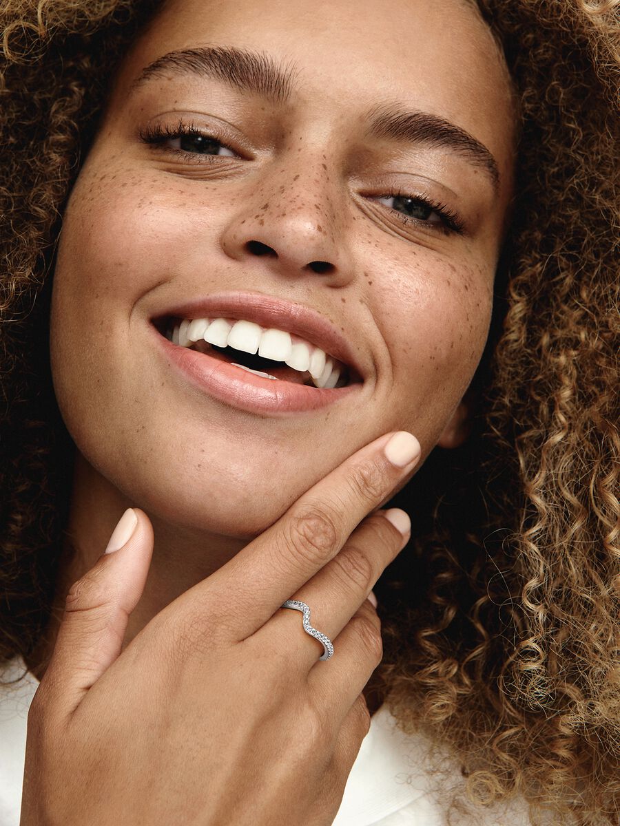 Sparkling Wave Ring