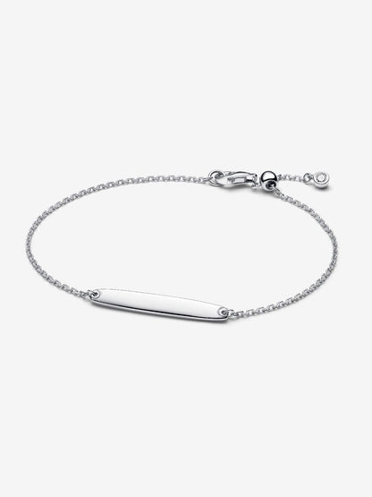 Engravable Bar Chain Bracelet
Sterling silver