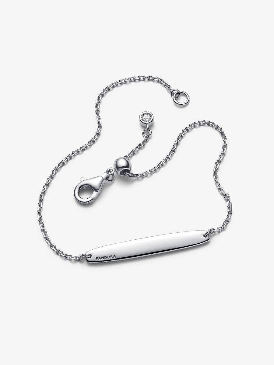Engravable Bar Chain Bracelet
Sterling silver