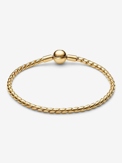 Round Clasp Wing Chain Bracelet
14k gold plating