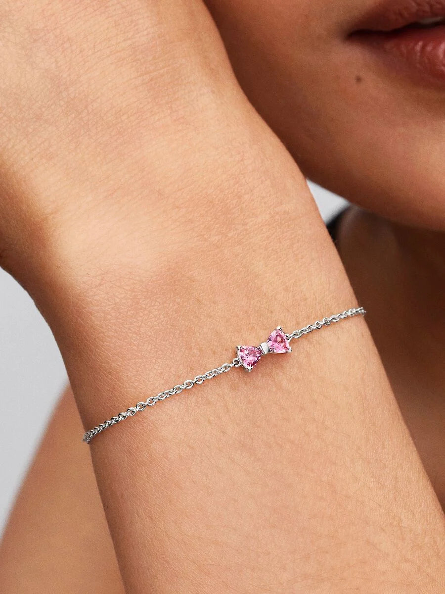 Bow Chain Bracelet
Sterling silver