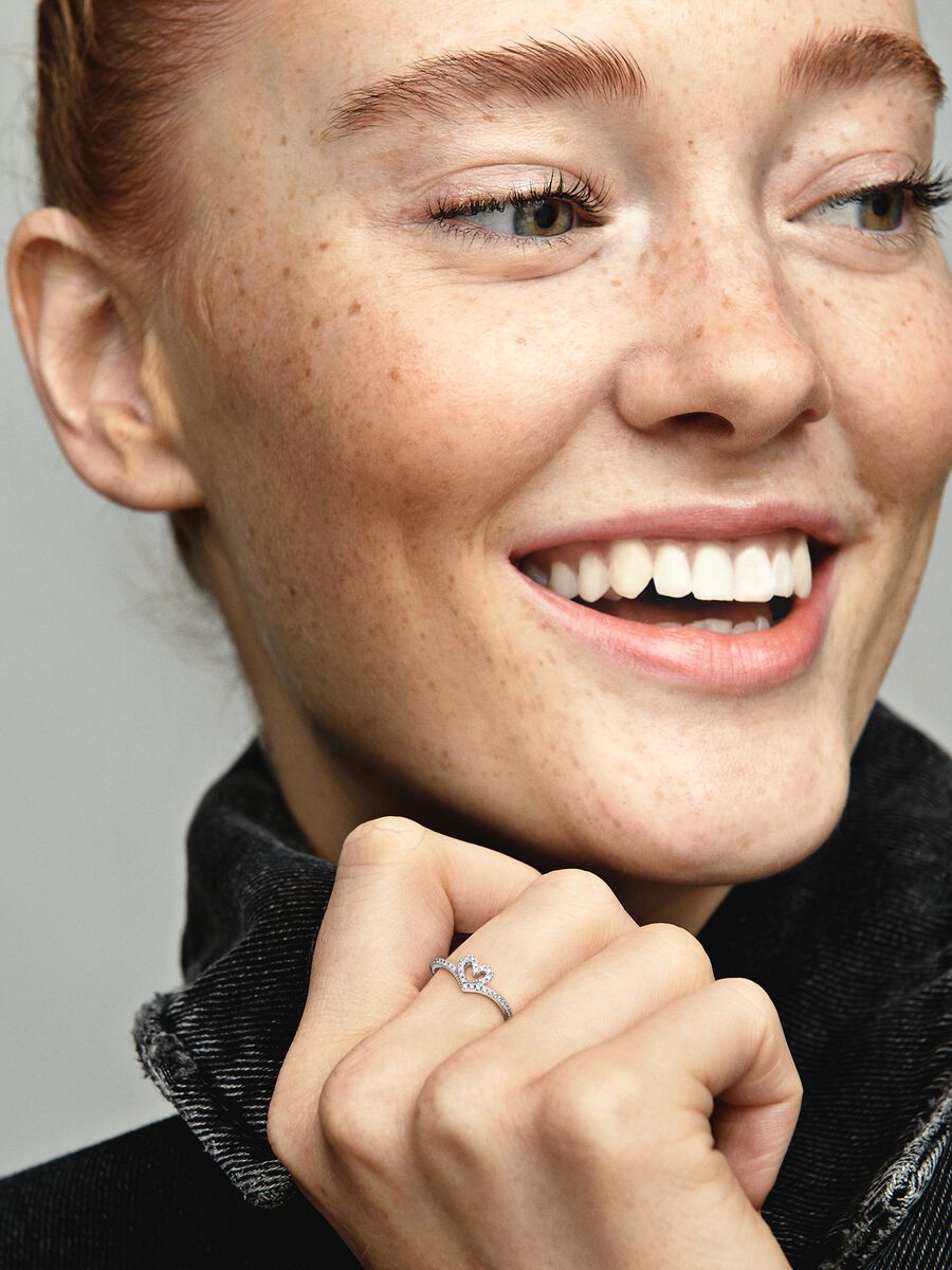Sparkling Wishbone Heart Ring
