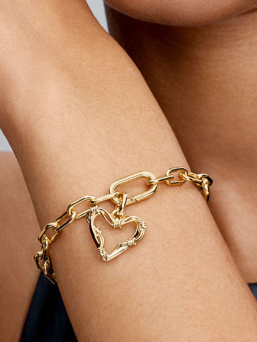 Wire Heart Dangle Charm
14k gold plating