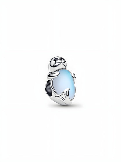 Seal charm