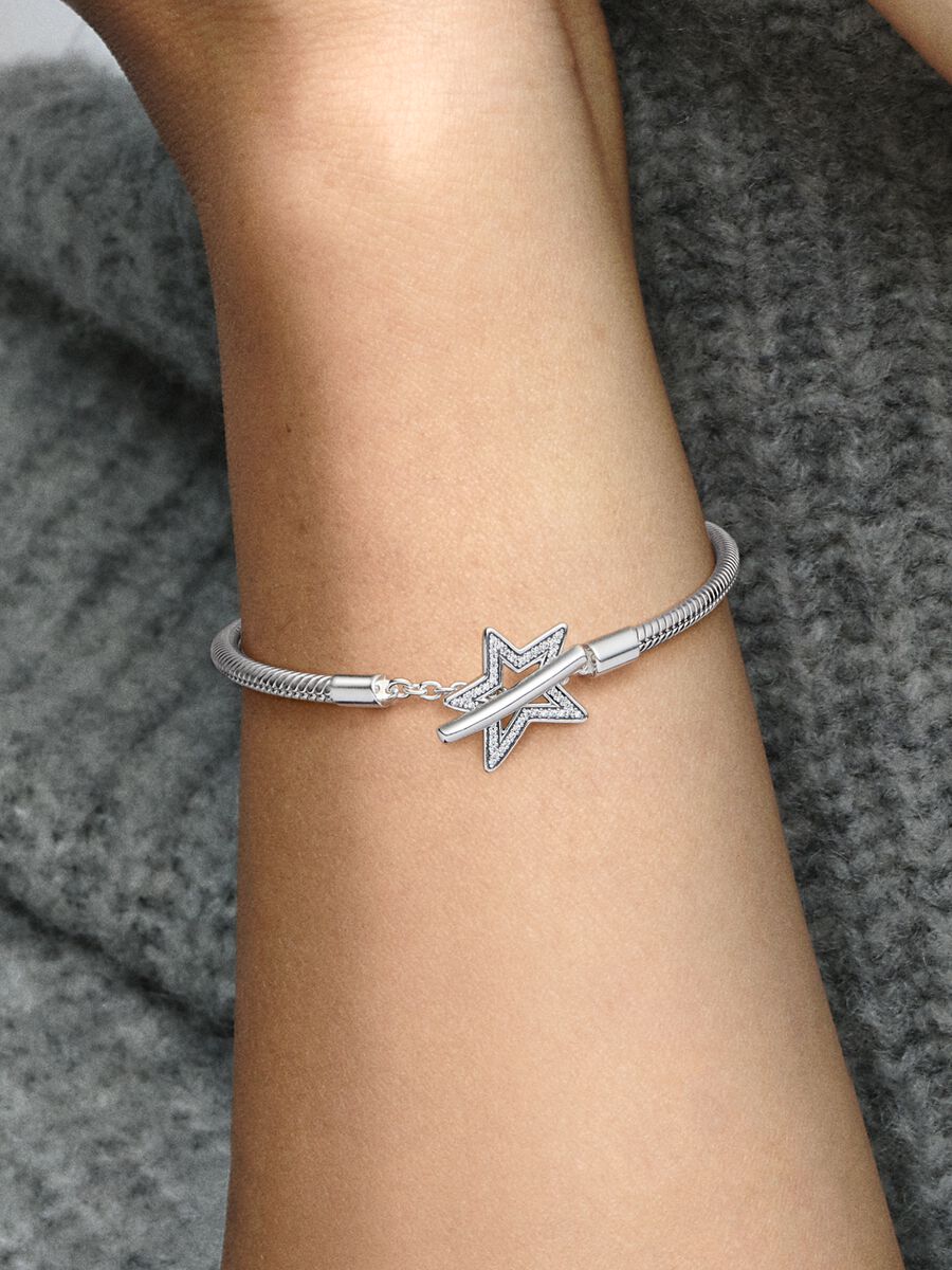 Asymmetric Star T-bar Snake Chain Bracelet