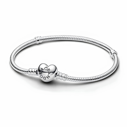 BEST SELLER | Silver bracelet with heart-shaped clasp