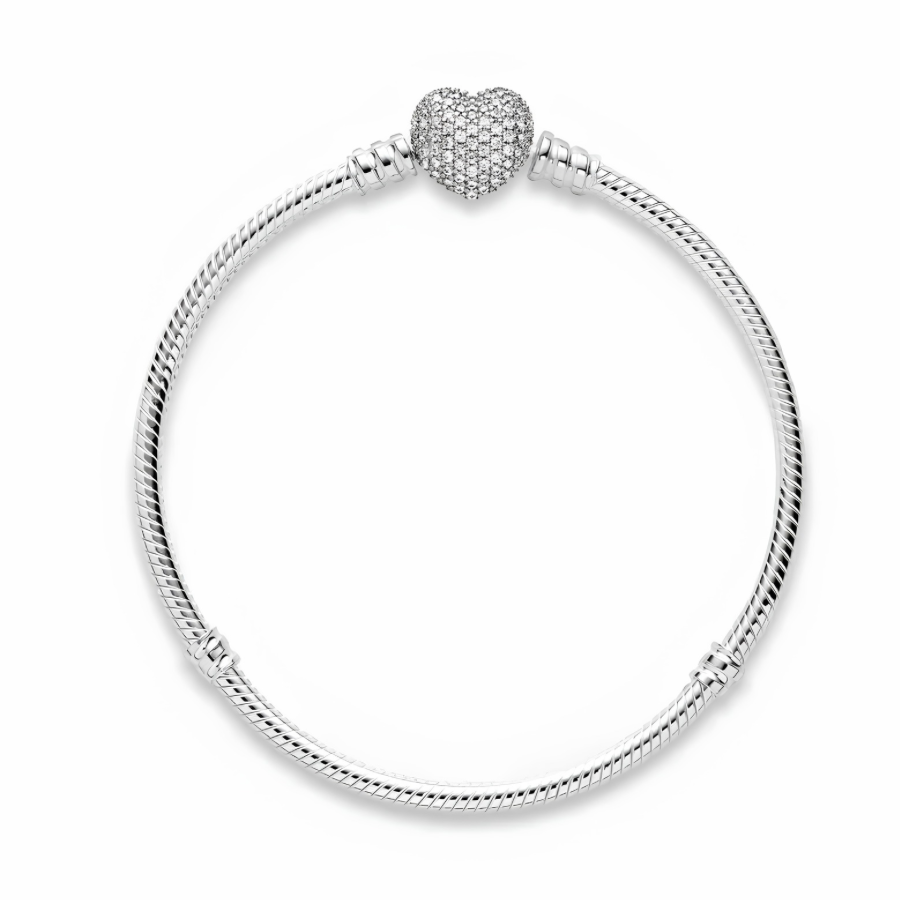 Bracelet with heart-shaped clasp and cubic zirconia
