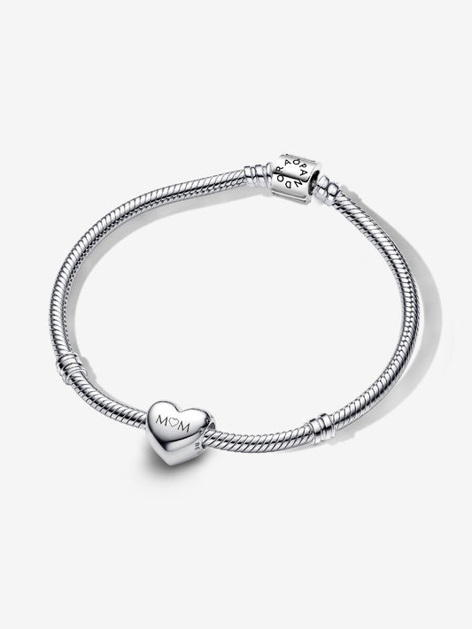 BE LOVE Engravable Heart Bracelet Set