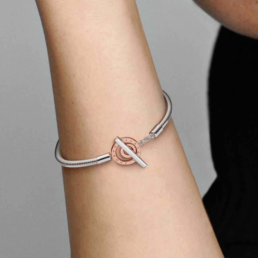 Two-tone Logo T-Bar Snake Chain Bracelet