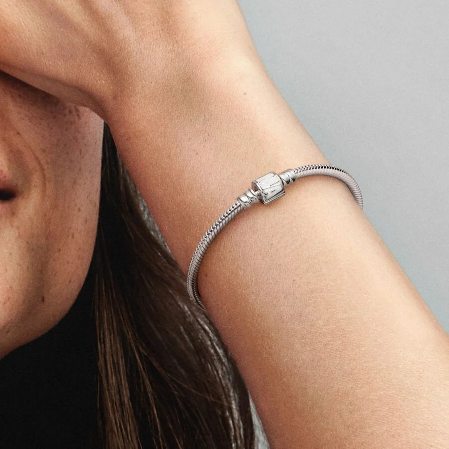Marvel Logo Clasp Snake Chain Bracelet