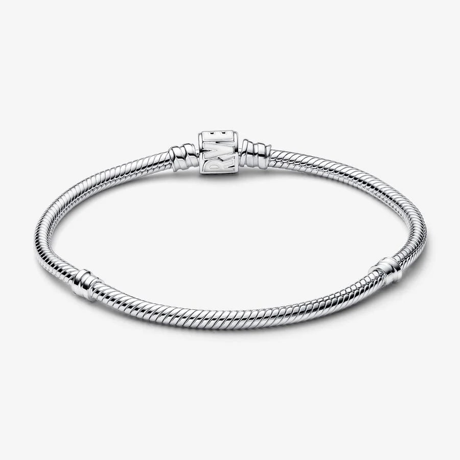 Marvel Logo Clasp Snake Chain Bracelet