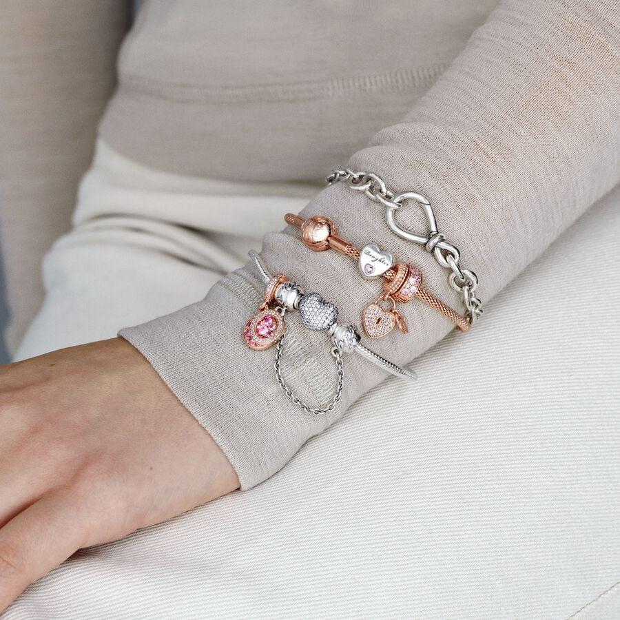 Bracelet with heart-shaped clasp and cubic zirconia